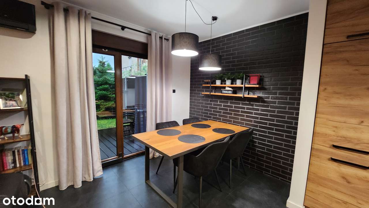 Nowoczesny dom z garażem i klimatyzacją-0