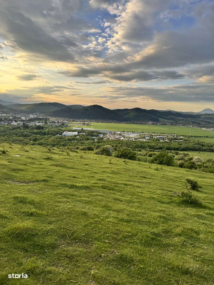 Vand teren pe Muscel - Imagine principală: 5/6