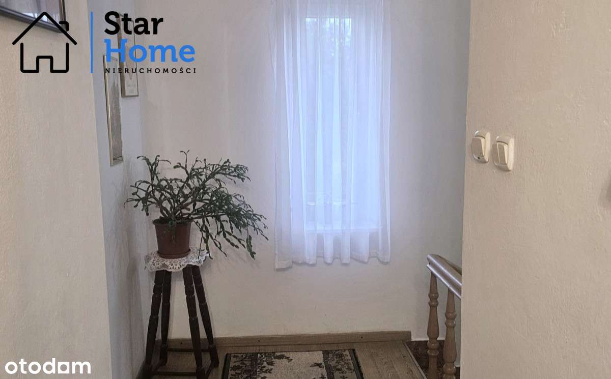 Wygodny dom na przedmieściu-10