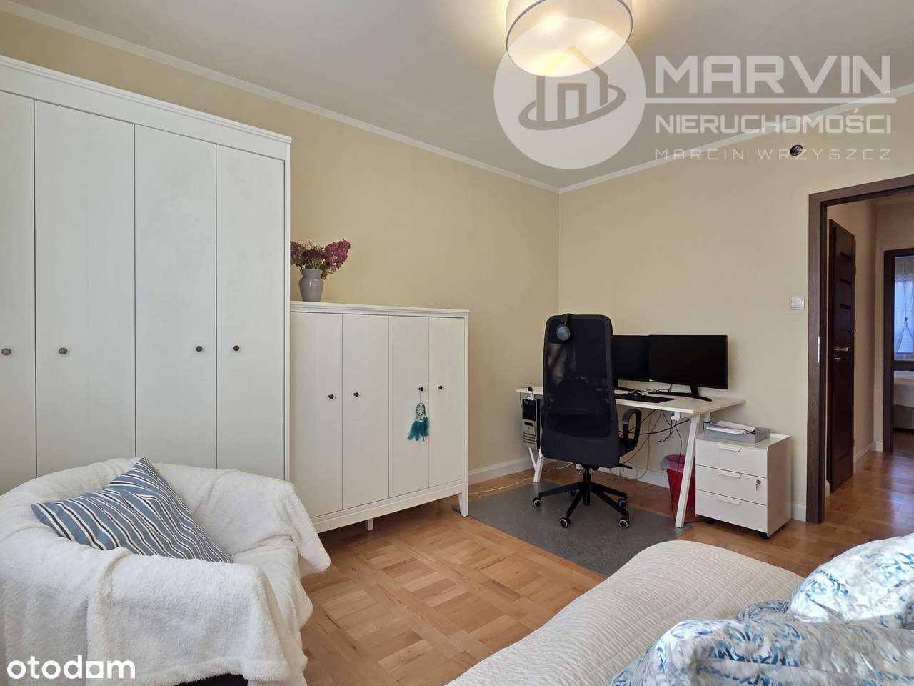 SMART HOME z garderobą, garażem i dużą piwnicą – ul. Wergiliusza-16