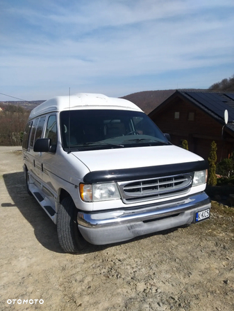 Ford Econoline - 2