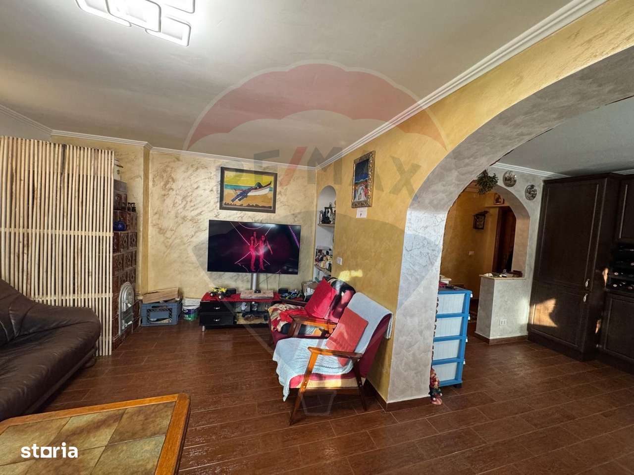 Apartament cu 3 camere in Dumitresti - Imagine principală: 4/10
