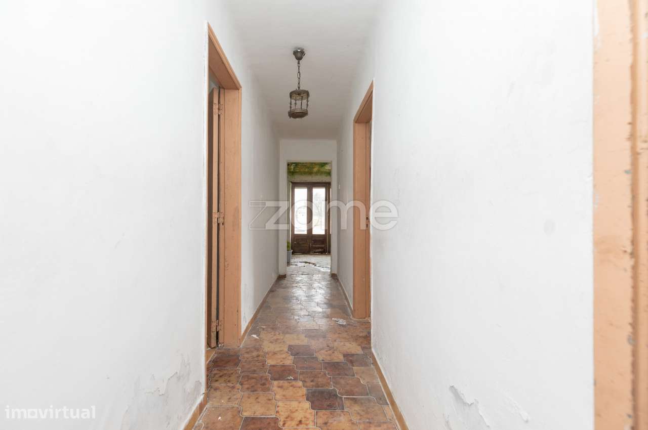 Moradia T4 | Moradia T2 | Recuperar | S. Martinho do Bispo-12