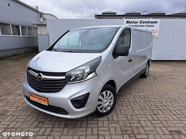 Opel Vivaro - 1