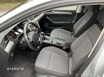 Volkswagen Passat Variant 2.0 TDI DSG (BlueMotion Technology) Trendline - 6