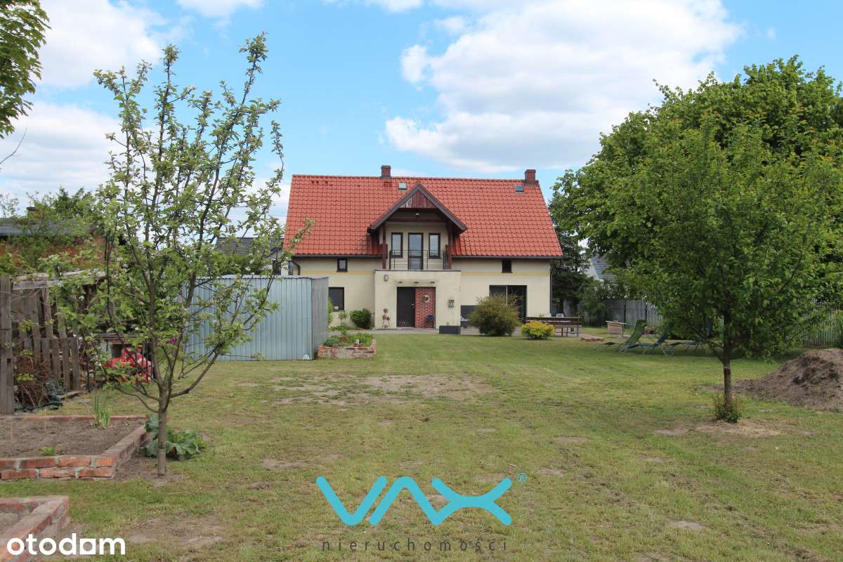 Przestronny dom, dz..5107m2-8