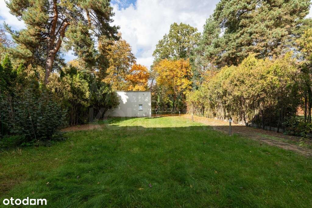 Dom z dużym ogrodem w sercu Starego Anina.-15