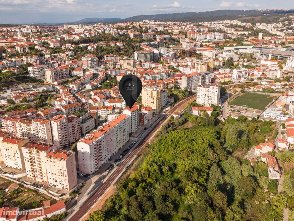 Apartamento T4 com Garagem | Rua Sanches da Gama, Coimbra-28