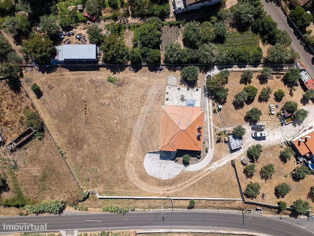 Moradia T4 para venda - Grande imagem: 4/26