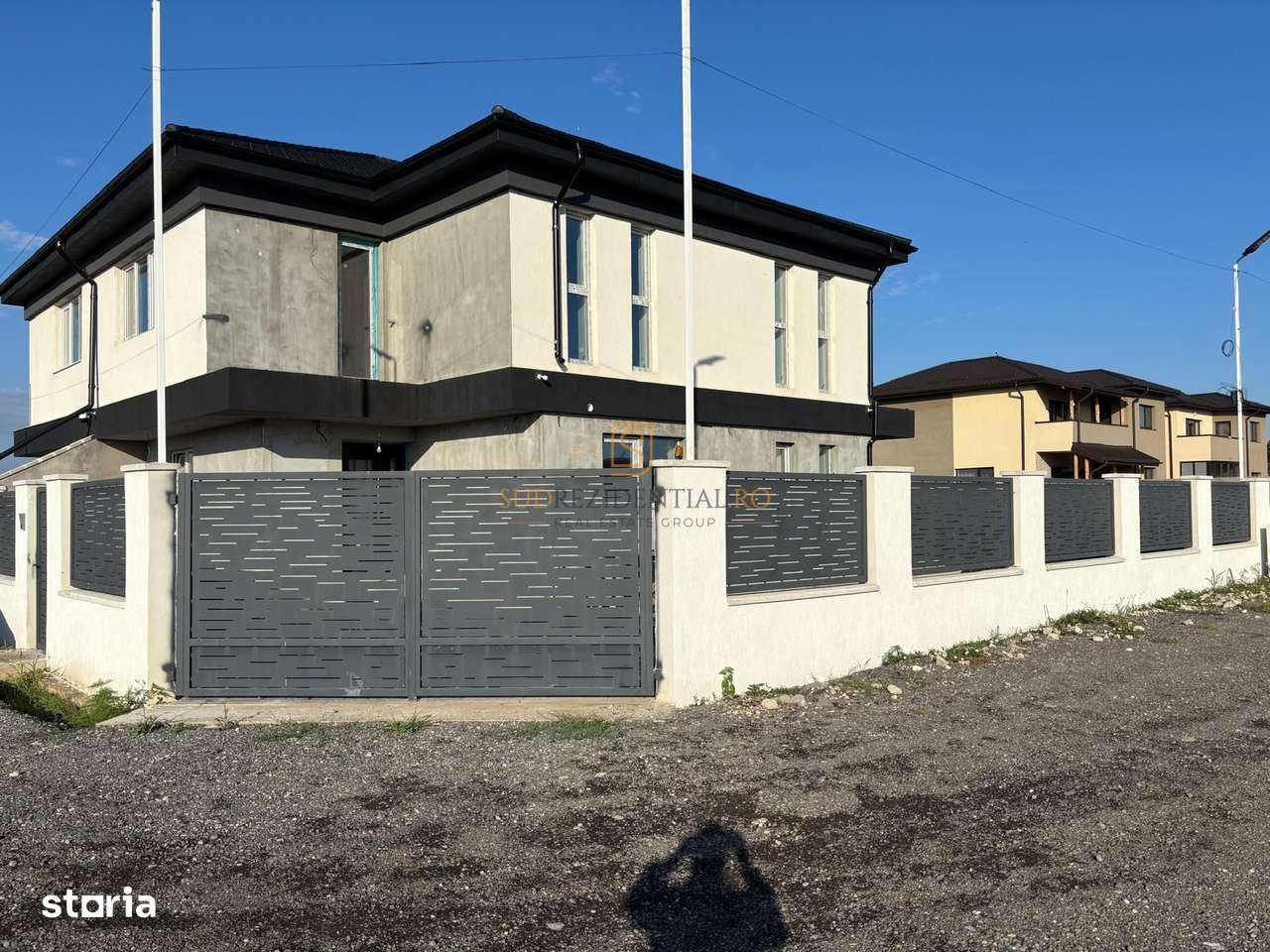 Vila duplex, 5 camere, teren 250 mp, zona excelenta in Comuna Berceni - Imagine principală: 2/20