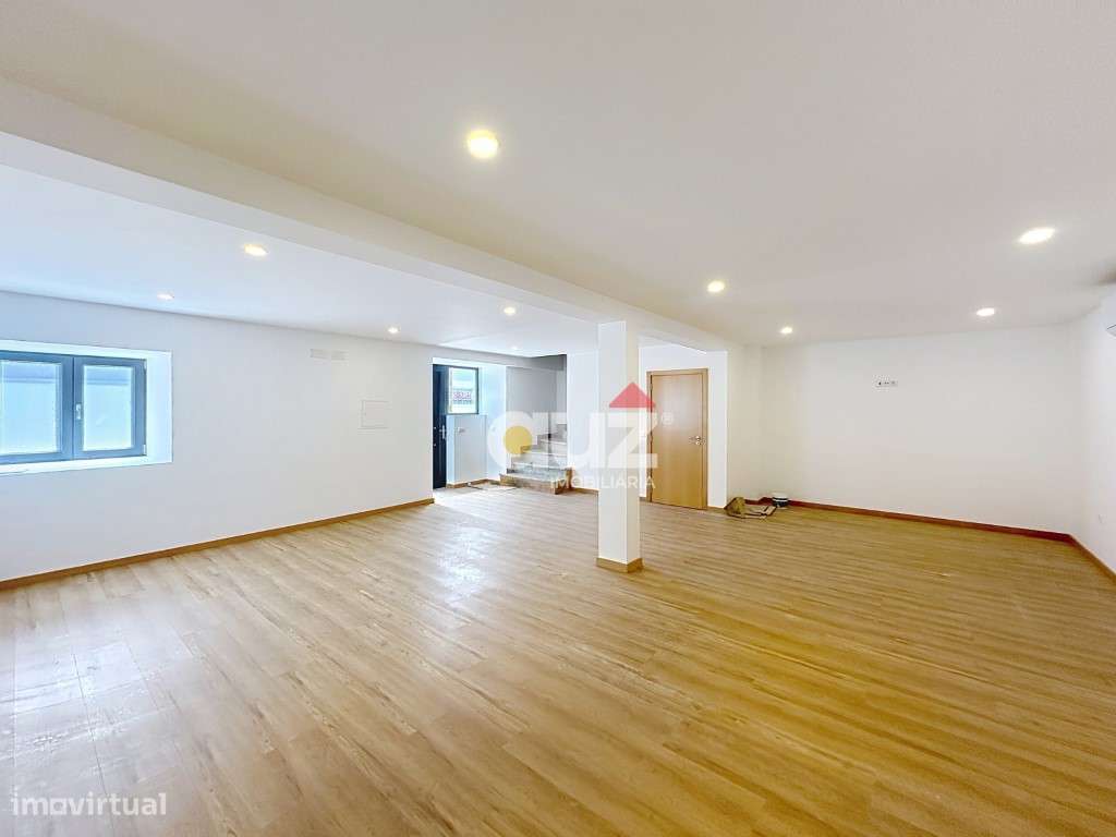 Moradia Geminada Renovada T3-21