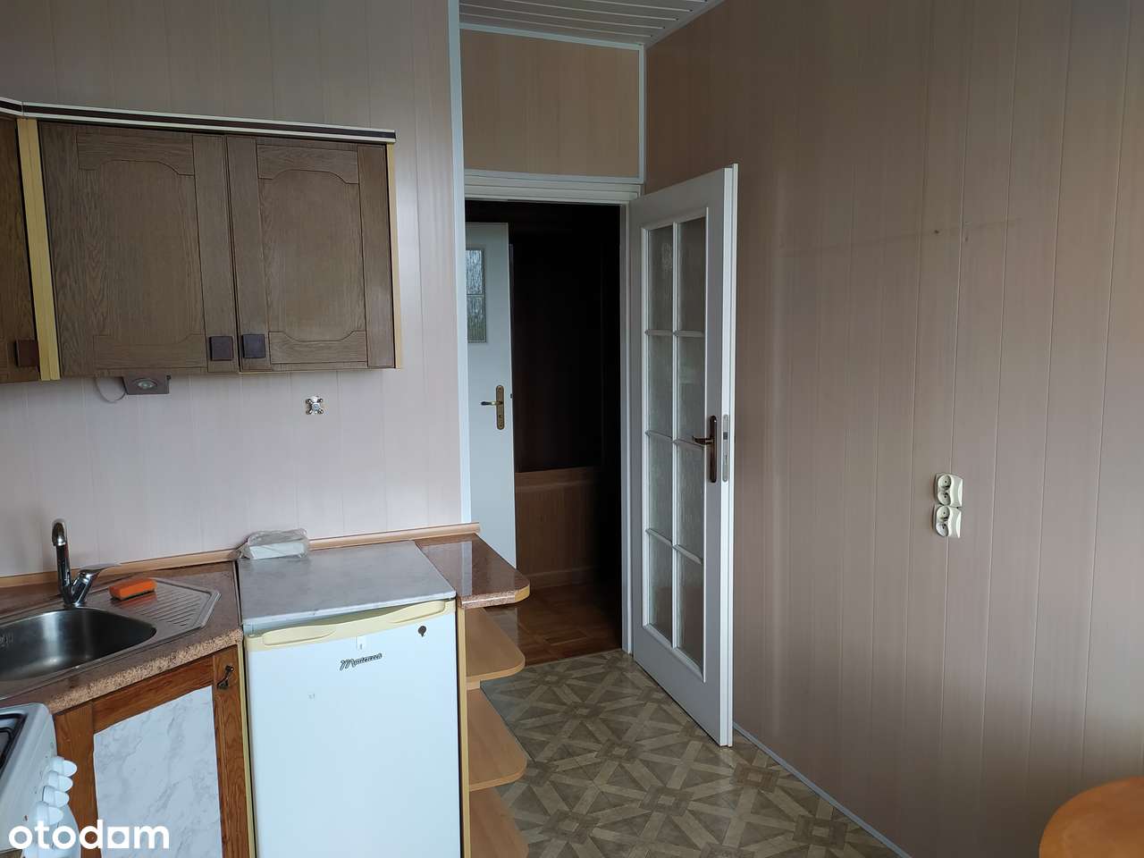 Mieszkanie typu M-3 w Katowicach w dzielnicy Koszutka na sprzedaż.-3