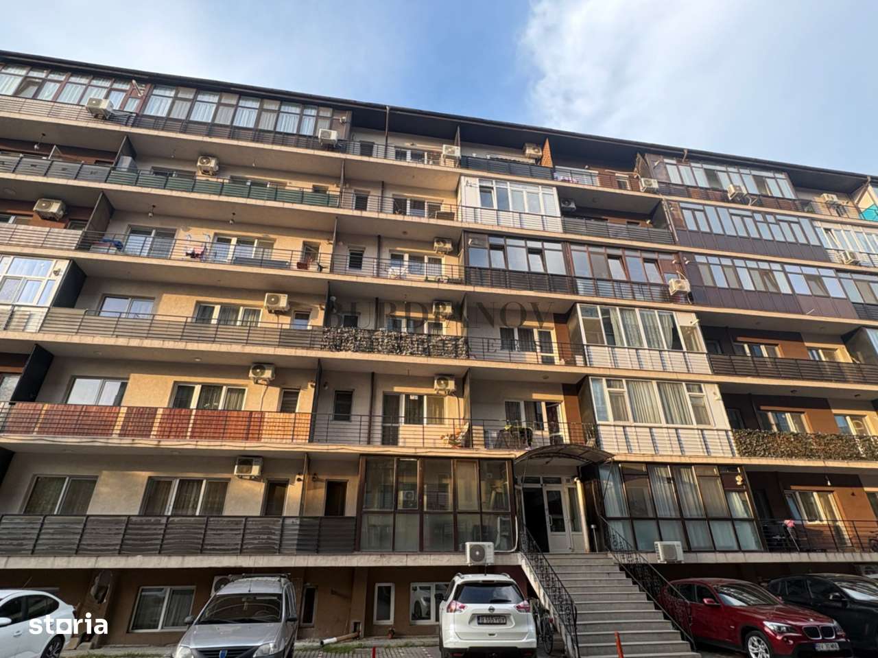 Garsonieră la mansardă - Dobroești - 34 mp utili - Centrală proprie-1