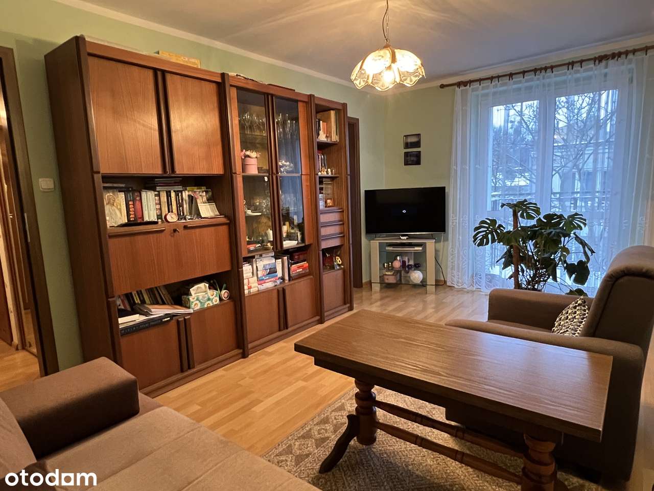 Kawalerka z pięknym widokiem w zielonej części Łazarza ul. Lodowa-4