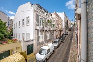 Encantador apartamento à venda no coração da Graça, em Lisboa