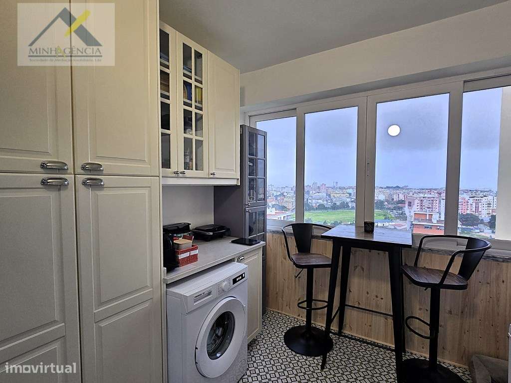 Apartamento T4 no Monte Belo Norte em Setúbal-11