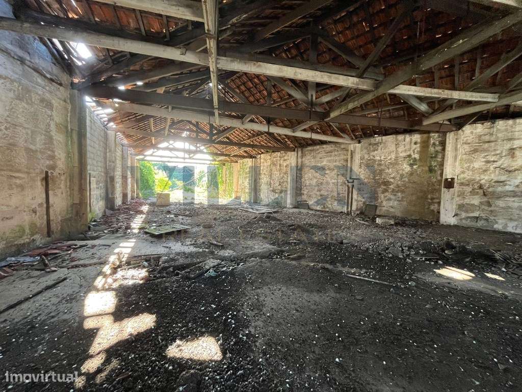 Armazém em São Romão do Coronado - Excelente potencial de investime... - Grande imagem: 3/5