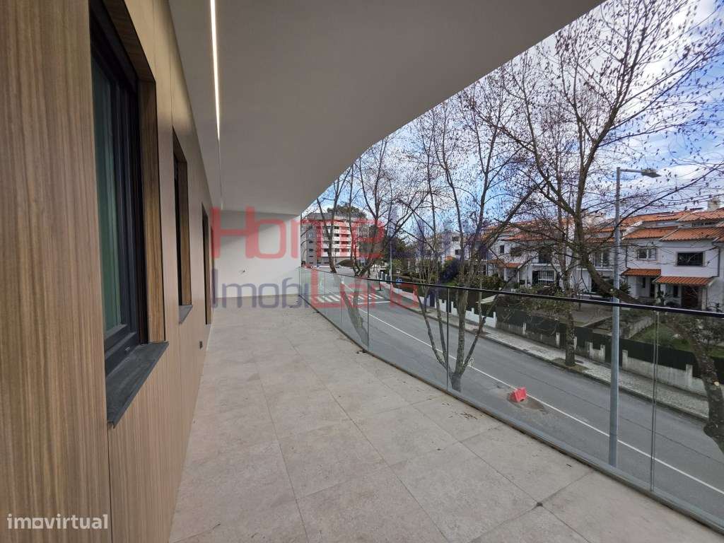 Apartamento T5 na Quinta do Bosque - Grande imagem: 4/38