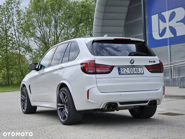 BMW X5 M Standard - 29