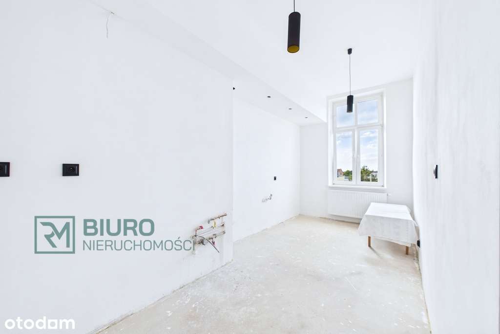Wysokie sufity, 2 osobne pokoje, balkon, 57,3 m²-9