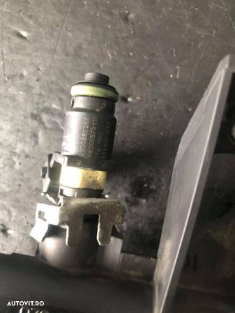 injector 1.2 b tce renault clio 3 twingo 3 modus  dupa 2007 - 2