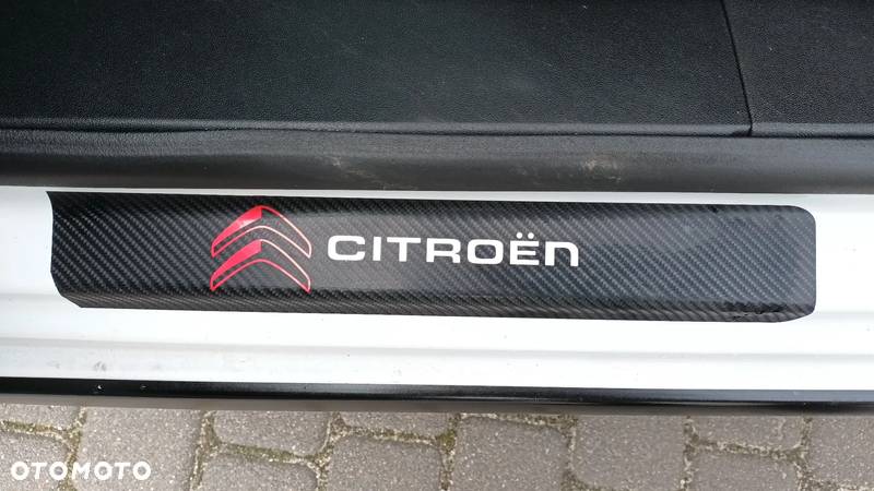 Citroën C3 1.2 PureTech Exclusive - 36