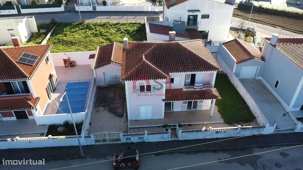 *Moradia T4, Isolada - Encarnação Vista Mar*-4