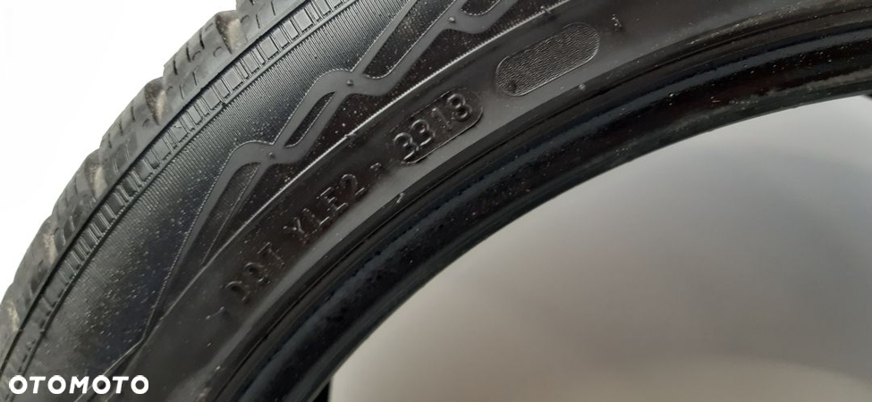 OPONY ZIMOWE NOKIAN 255/40/18 R - 4