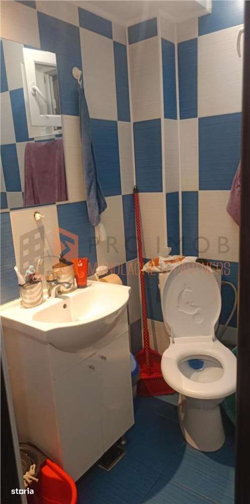 EXCLUSIVITATE Apartament 2 camere cf 1  semidecomandat zona Berca - Imagine principală: 5/9