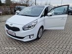 Kia Carens - 22