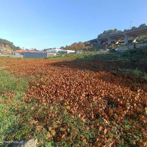 Terreno Urbano Serzedelo | Guimaraes - Grande imagem: 4/5