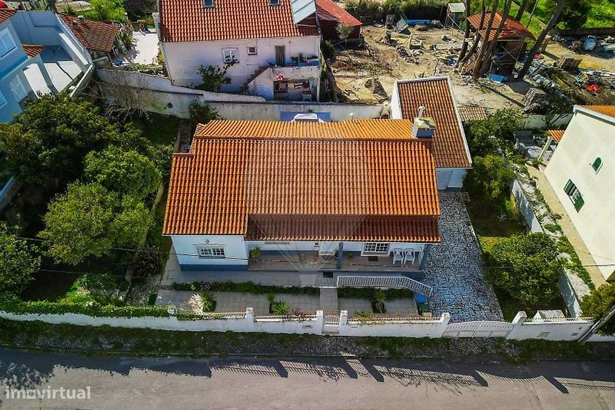 Moradia T4 para venda-12