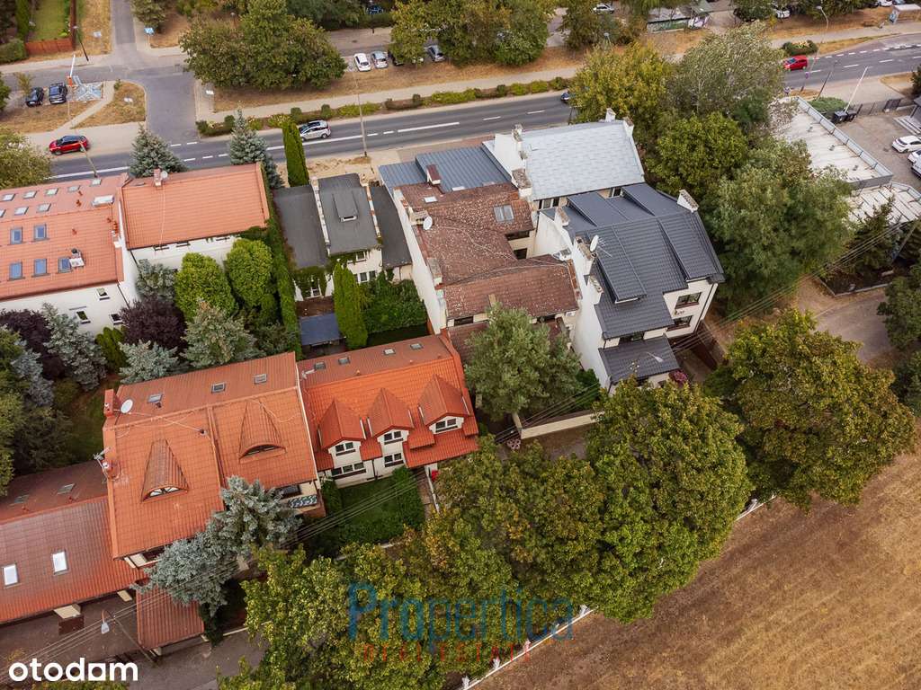 Komfortowy i funkcjonalny dom na Tarchominie-18