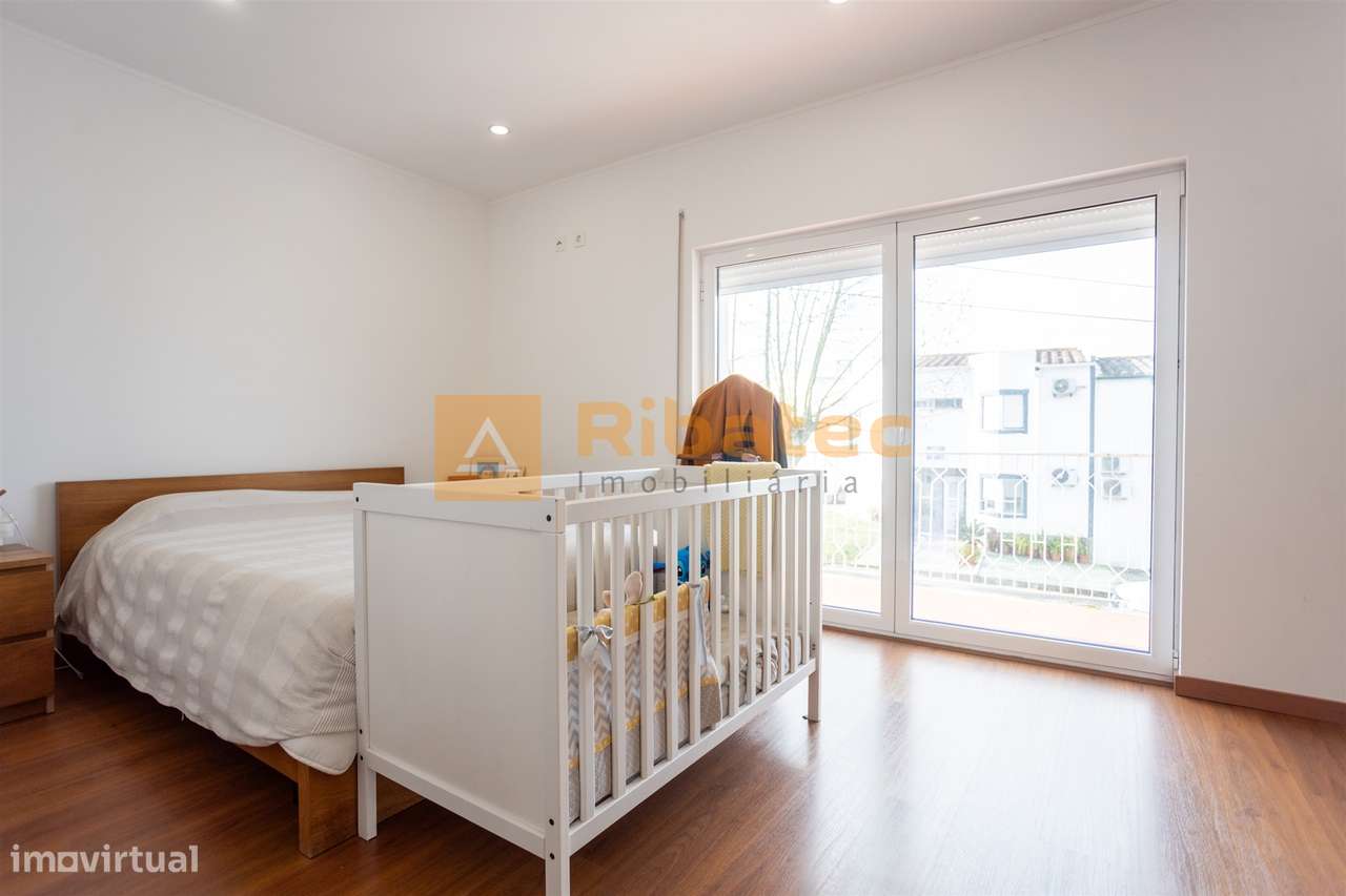 Moradia T5 em Alpiarça-30