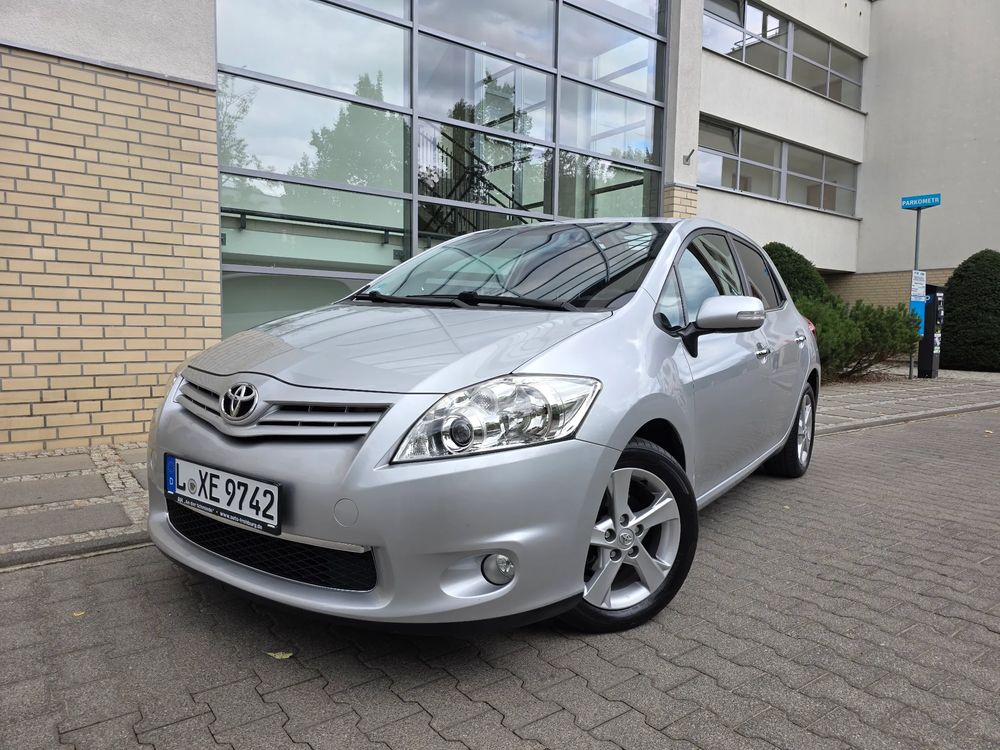 Toyota Auris I (2006-2012) 2012