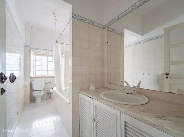Prédio de Investimento Premium no Centro de Almada | Vista Rio | Eleva-52