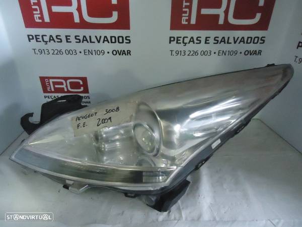 Farol Peugeot 3008 - 2