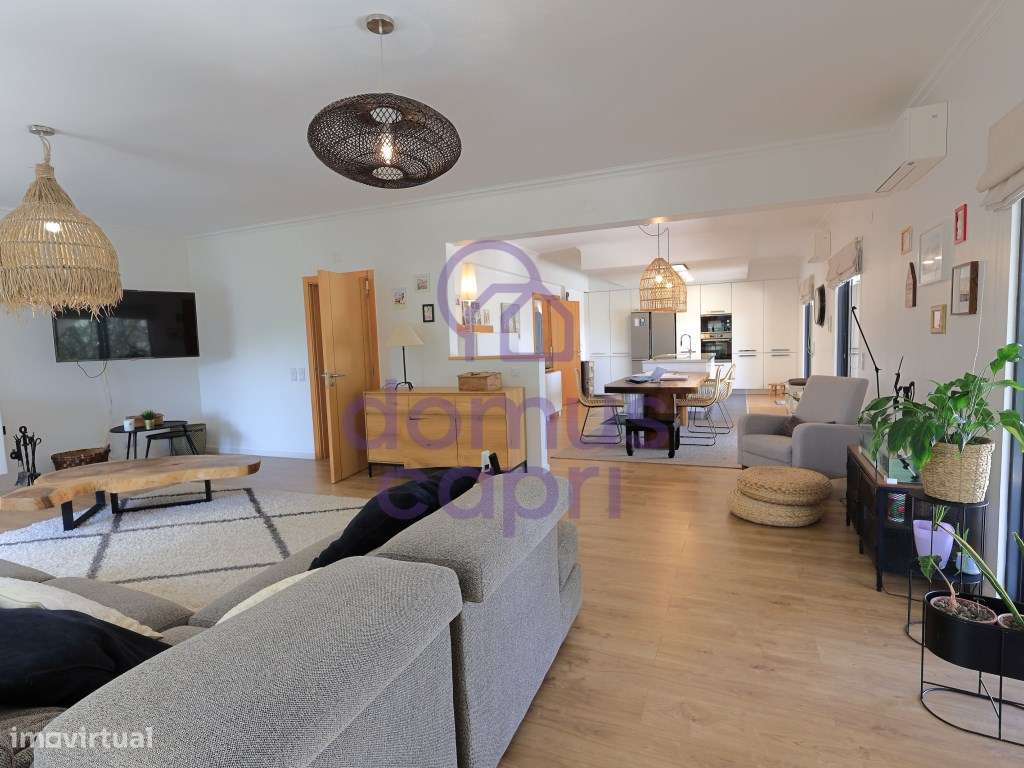 Moradia T4 com Piscina em Cerro da Mesquita - São Brás de Alportel-13