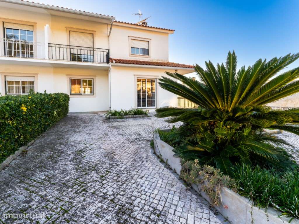 Moradia Geminada T3 Concelho de Alcobaça-46