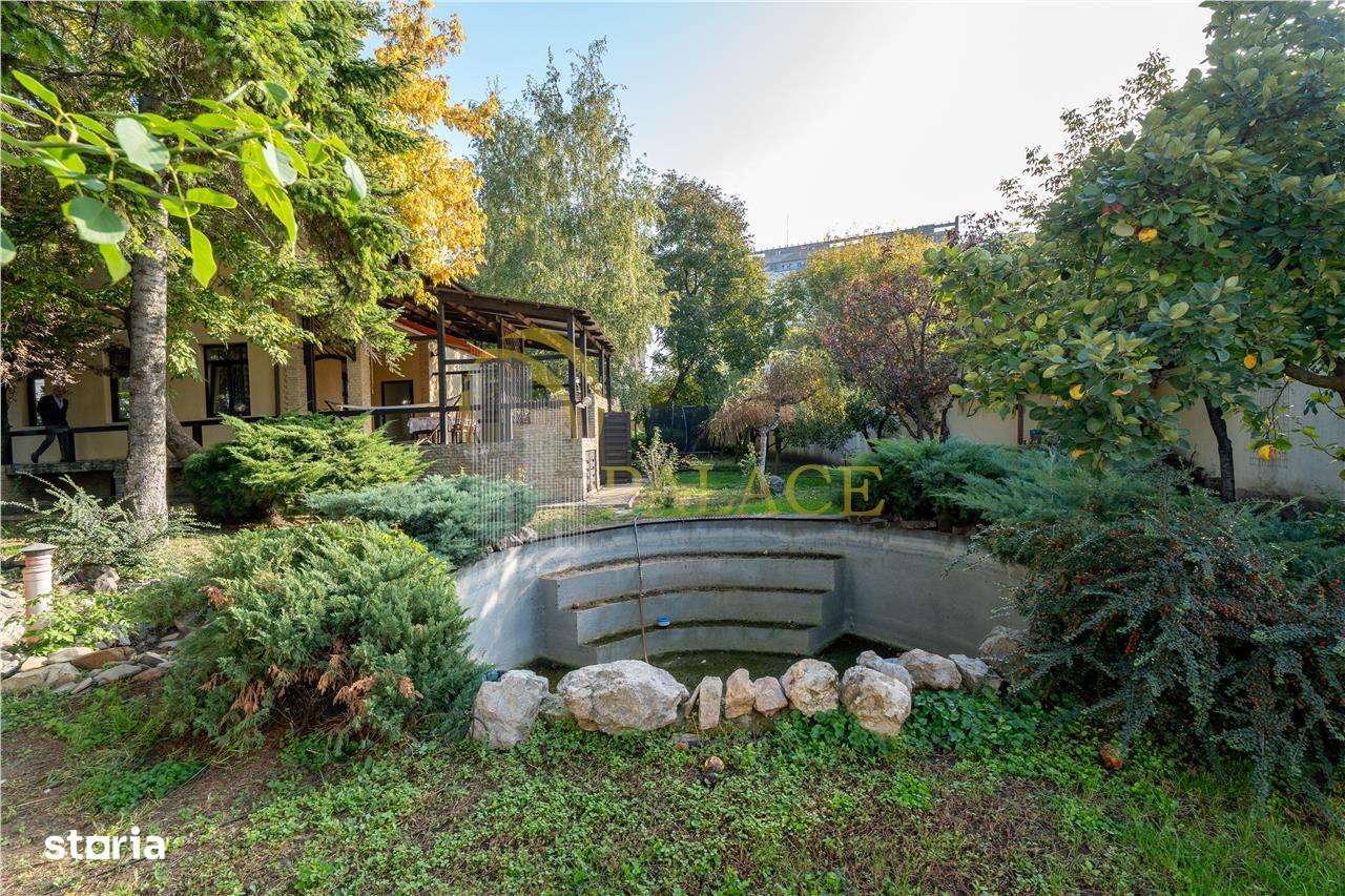 Conac de lux in Zona Piata Chirila - Imagine principală: 4/16