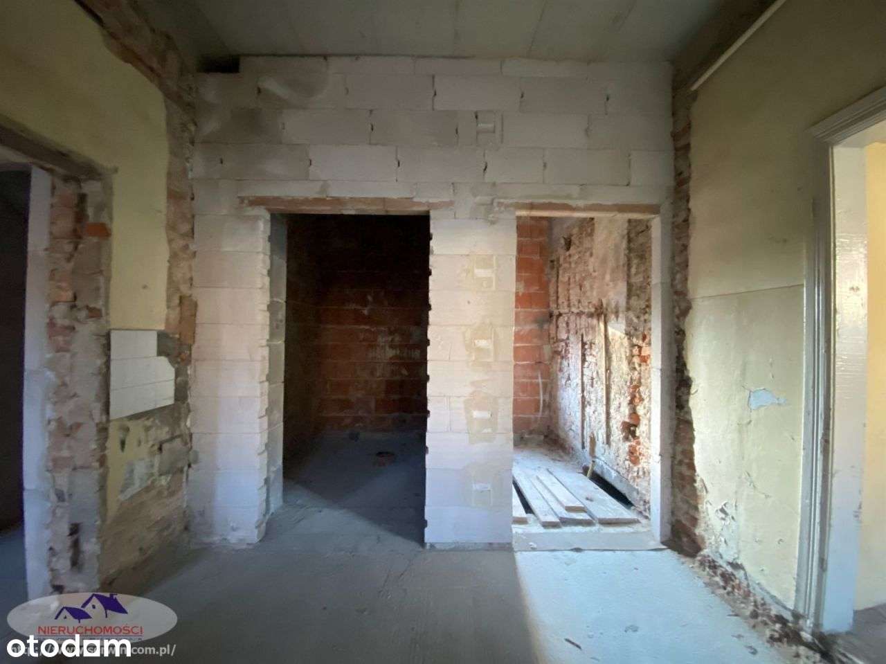 Dom, 317 m², Żabno-11