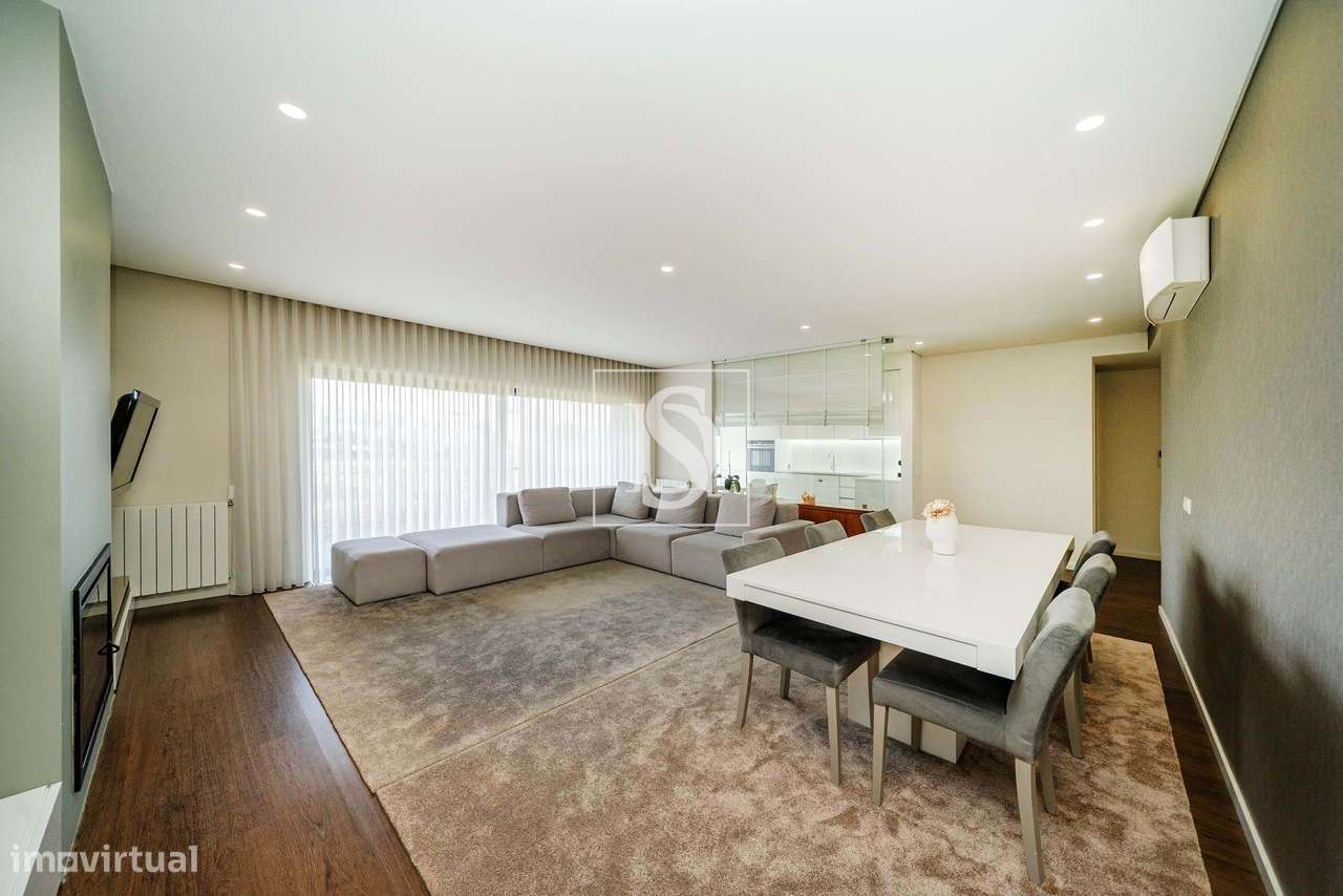 Apartamento T4 de Luxo, no Mira Rio 3, em Barcelinhos-12