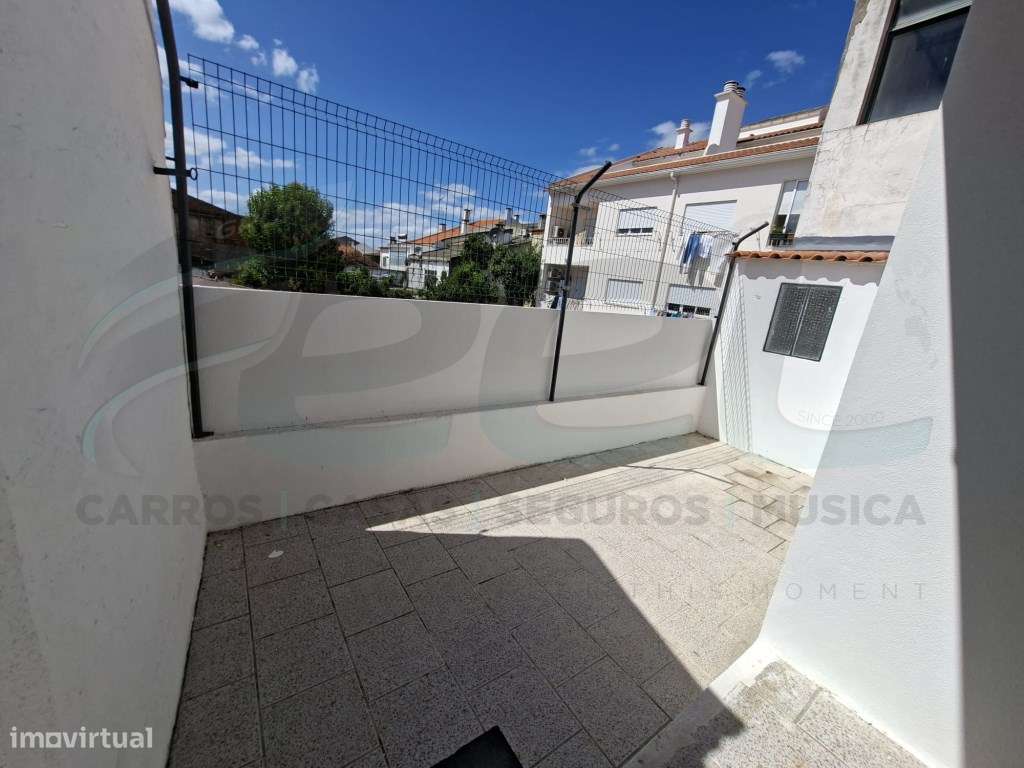 Apartamento T2 Almeirim-12