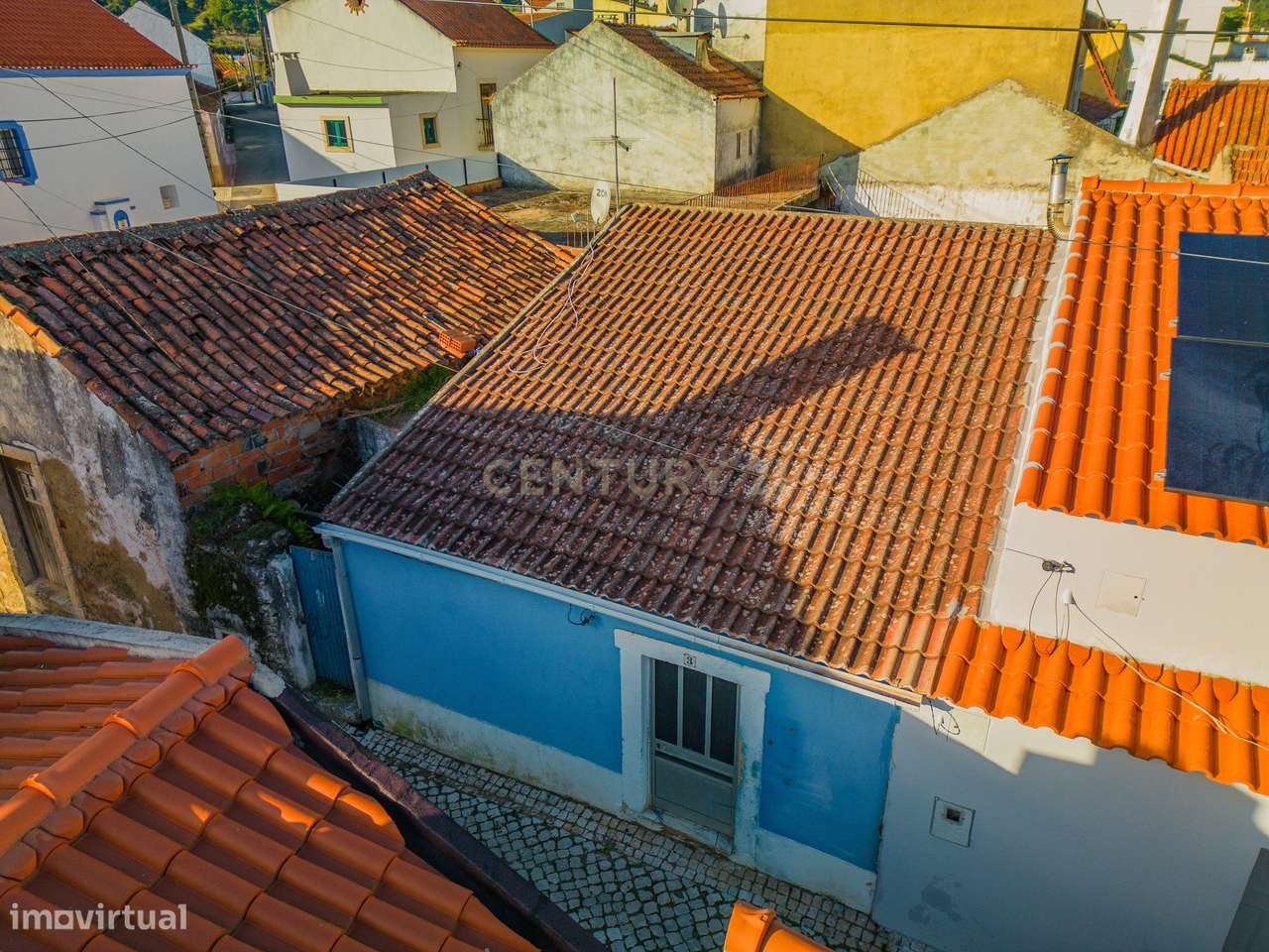 Moradia Para Recuperação - Alguber, Cadaval - Grande imagem: 1/6