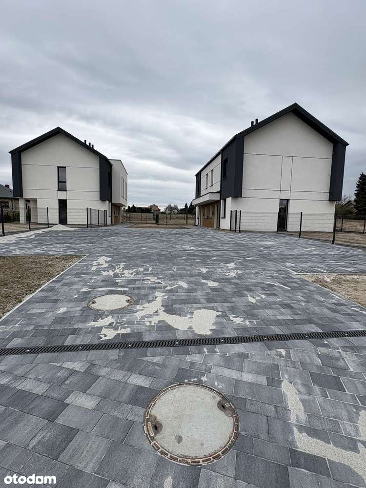 Bliźniak 83,11 m2, ładna działka, gotowy do wykończenia-6