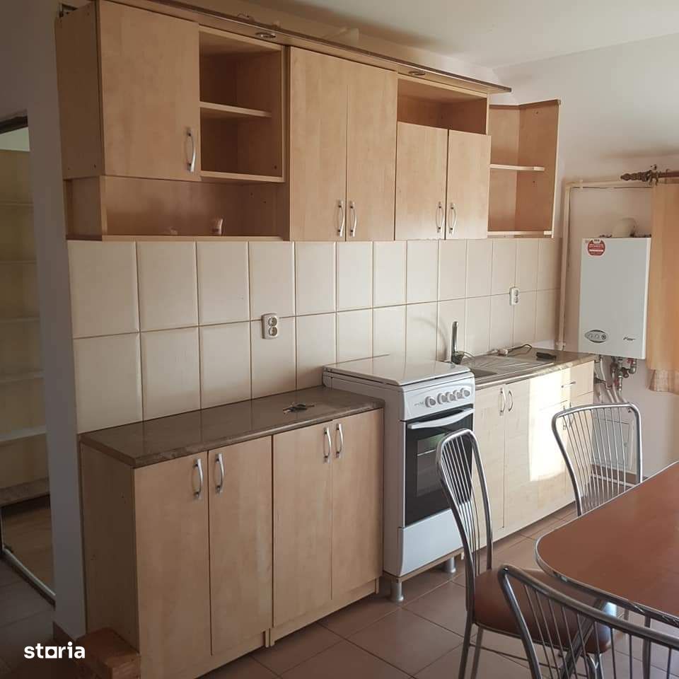 Apartament 1 camera + living 38 mp mobilat utilat zona Stadion