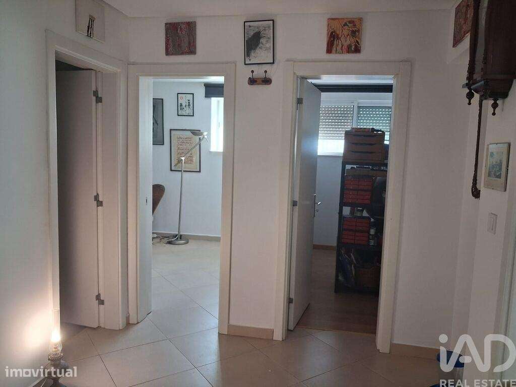 Apartamento T2 em Laranjeiro e Feijó de 72,00 m2 - Grande imagem: 4/15