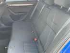 Skoda Octavia 2.0 TDI DSG 4X4 Style - 13