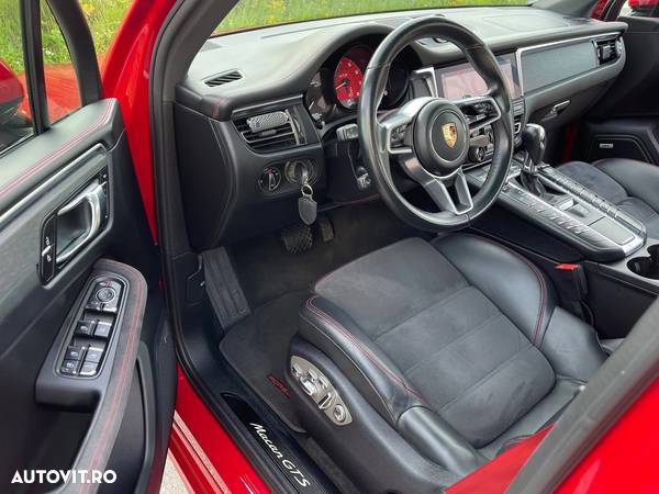 Porsche Macan GTS PDK - 11