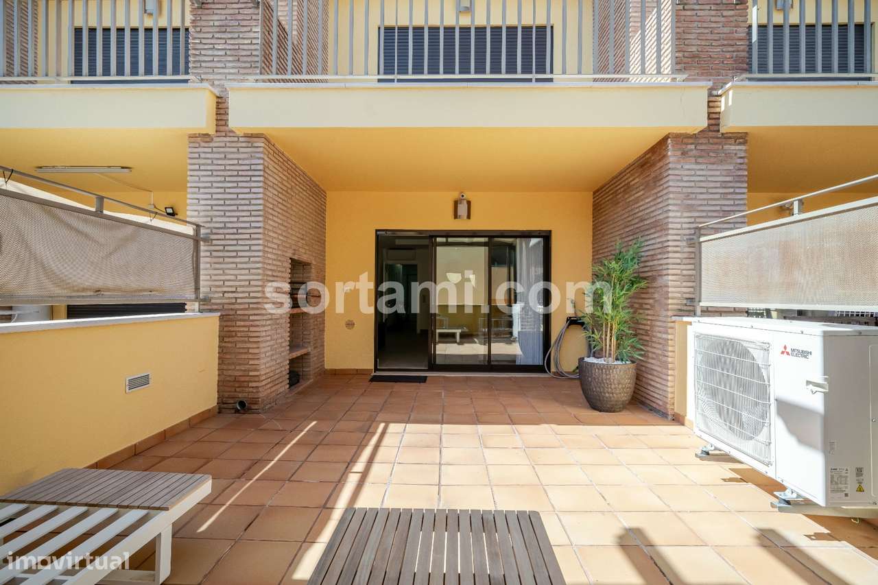 Moradia em Banda T2+1 Venda em Quarteira,Loulé-32